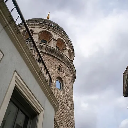 Historic 1 Bedroom Galata Apt-heart Of Kuledibi 2 * Provincia di Istanbul